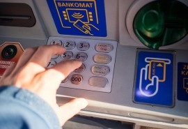 Sen o braku pieniędzy w bankomacie
